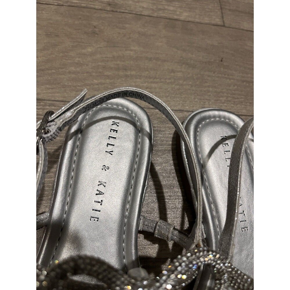 Kelly & Katie Nacala Silver Shimmer Sand Fabric Size 7 1/2 M - Picture 4 of 13